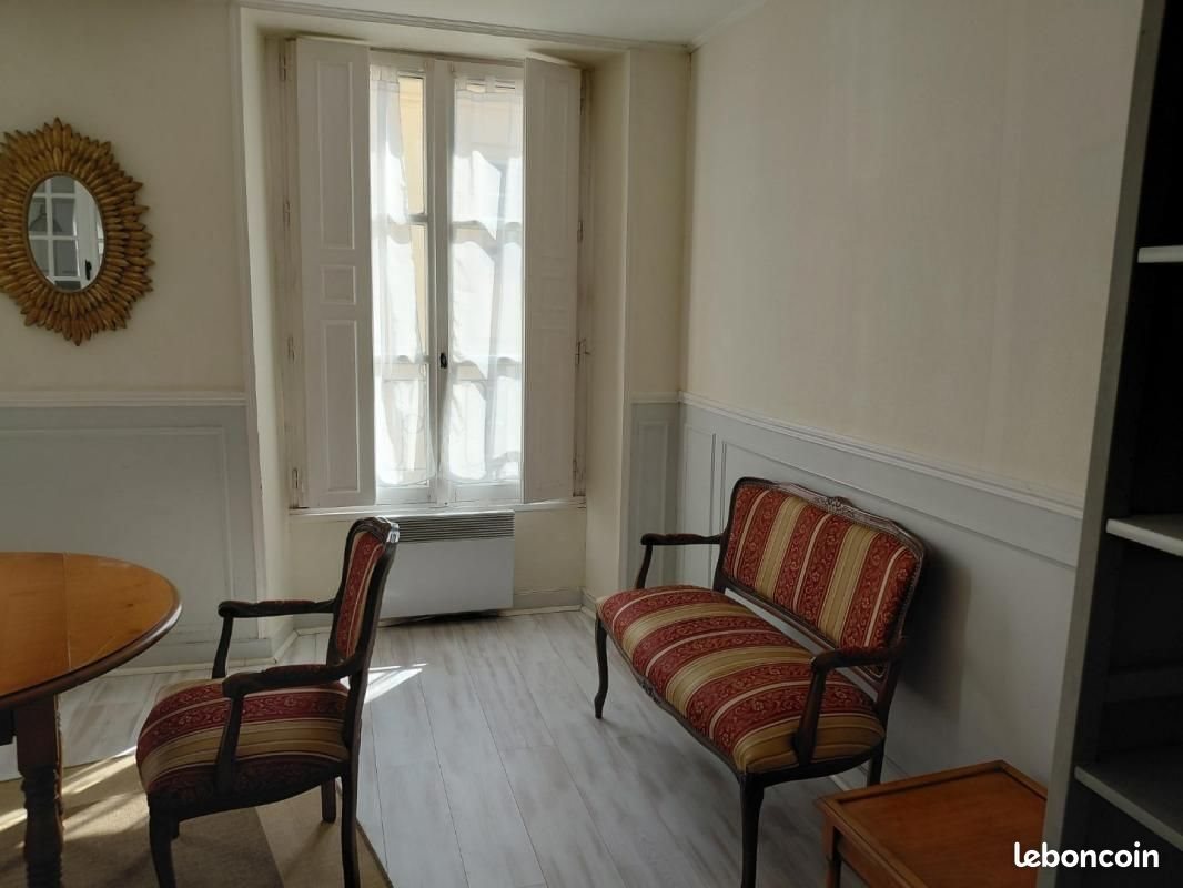 Appartement à louer, 36m², Versailles