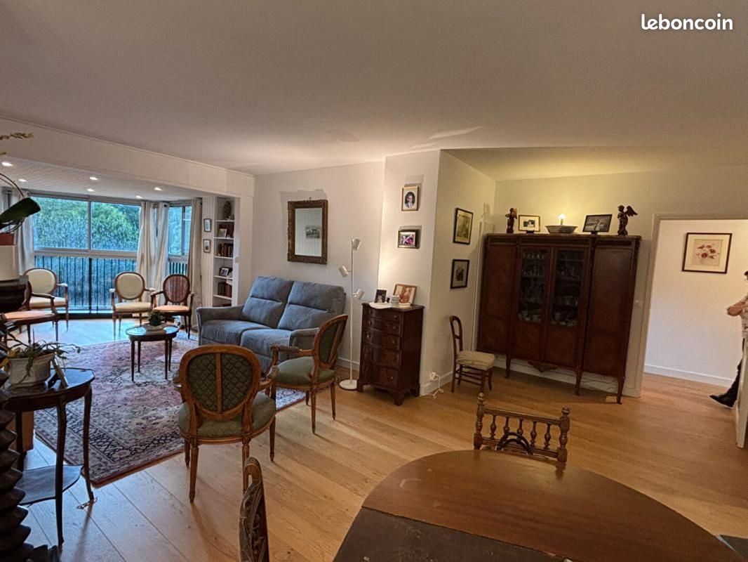Appartement à vendre, 77m², Le Chesnay