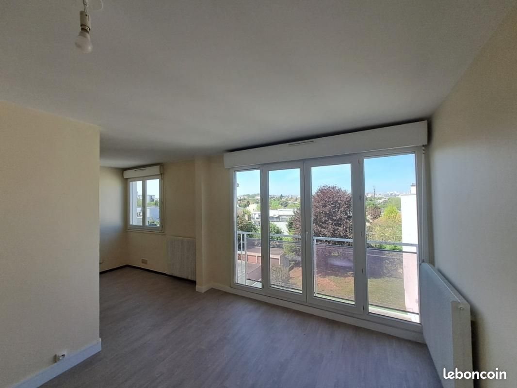 Appartement à louer, 65m², L'Haÿ-les-Roses
