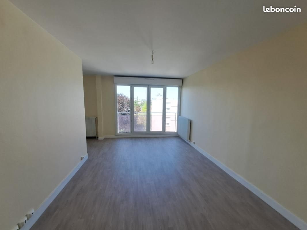 Appartement à louer, 65m², L'Haÿ-les-Roses
