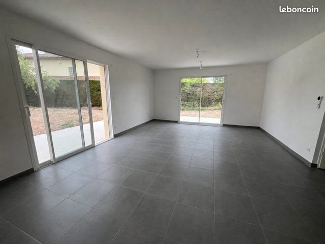 Maison à louer, 103m², Lentigny