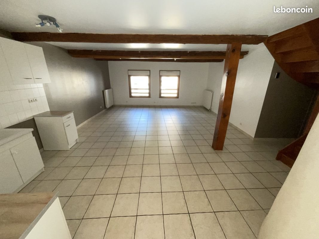 Appartement à louer, 73m², Sury-le-Comtal