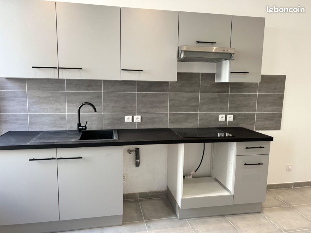 Appartement à louer, 36m², Sury-le-Comtal