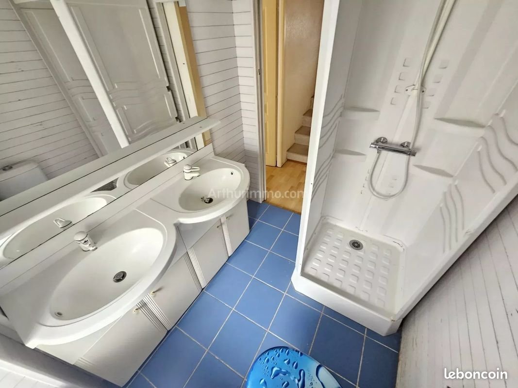 Maison à louer, 112m², Belle-Isle-en-Terre