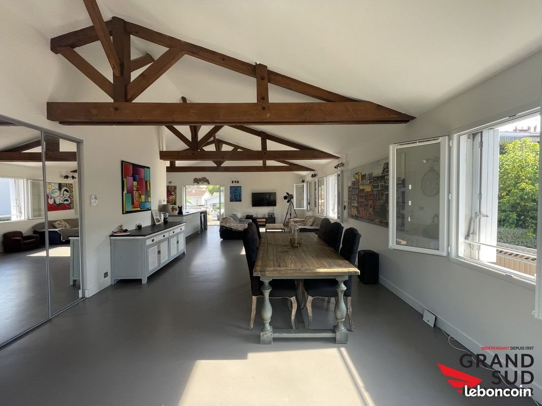 Maison à vendre, 135m², Carignan-de-Bordeaux