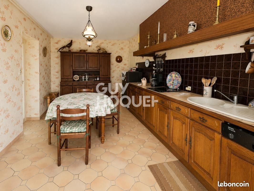 Maison à vendre, 153m², Saint-Estèphe