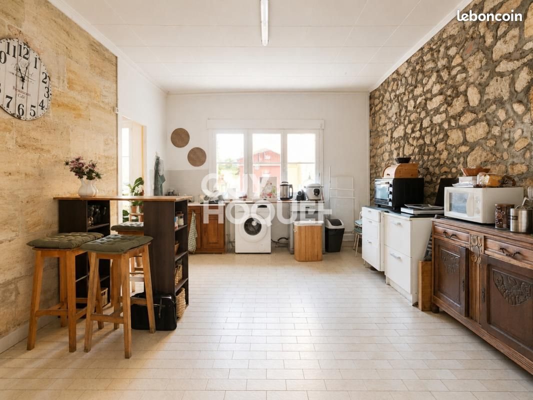 Maison à vendre, 100m², Saint-Estèphe