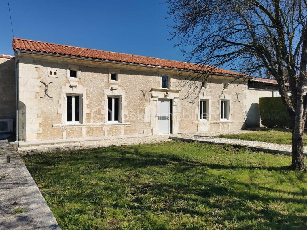Maison à vendre, 165m², Barbezieux-Saint-Hilaire