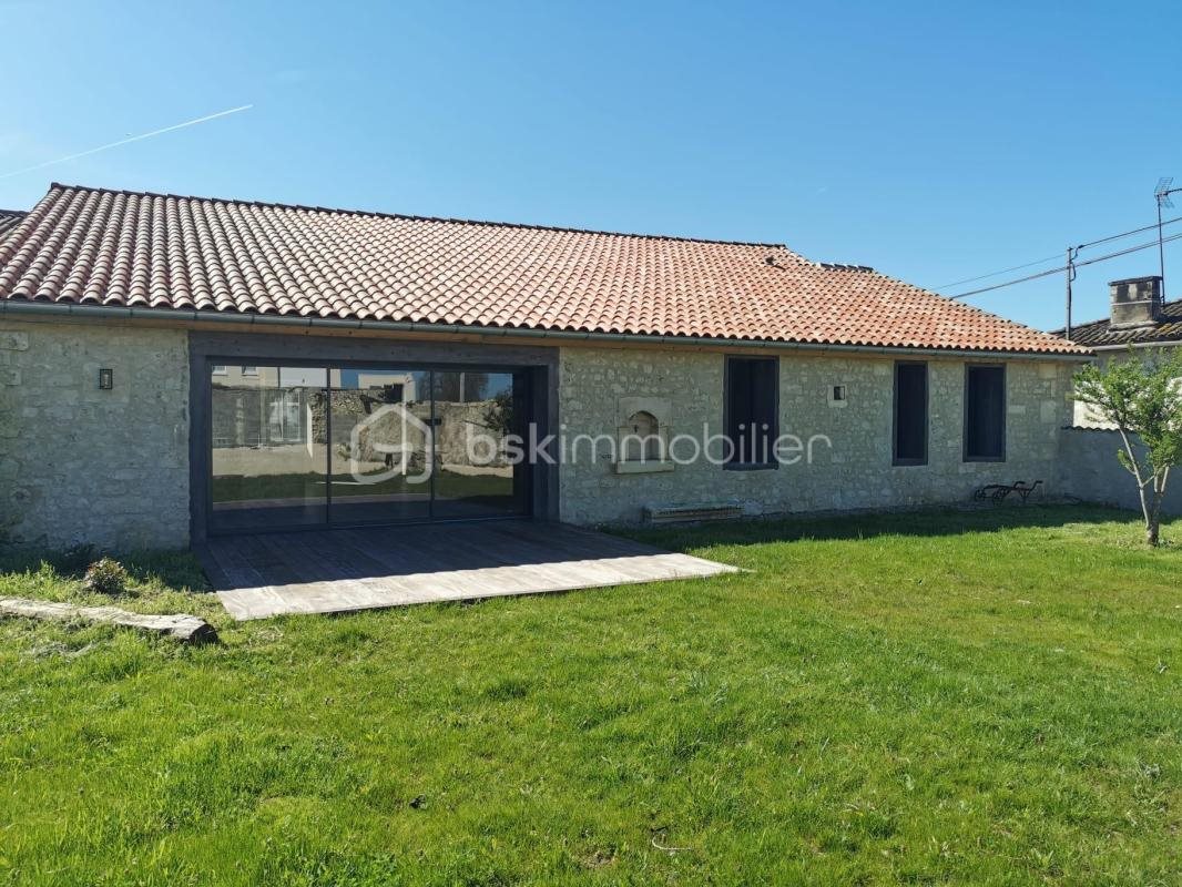 Maison à vendre, 165m², Barbezieux-Saint-Hilaire