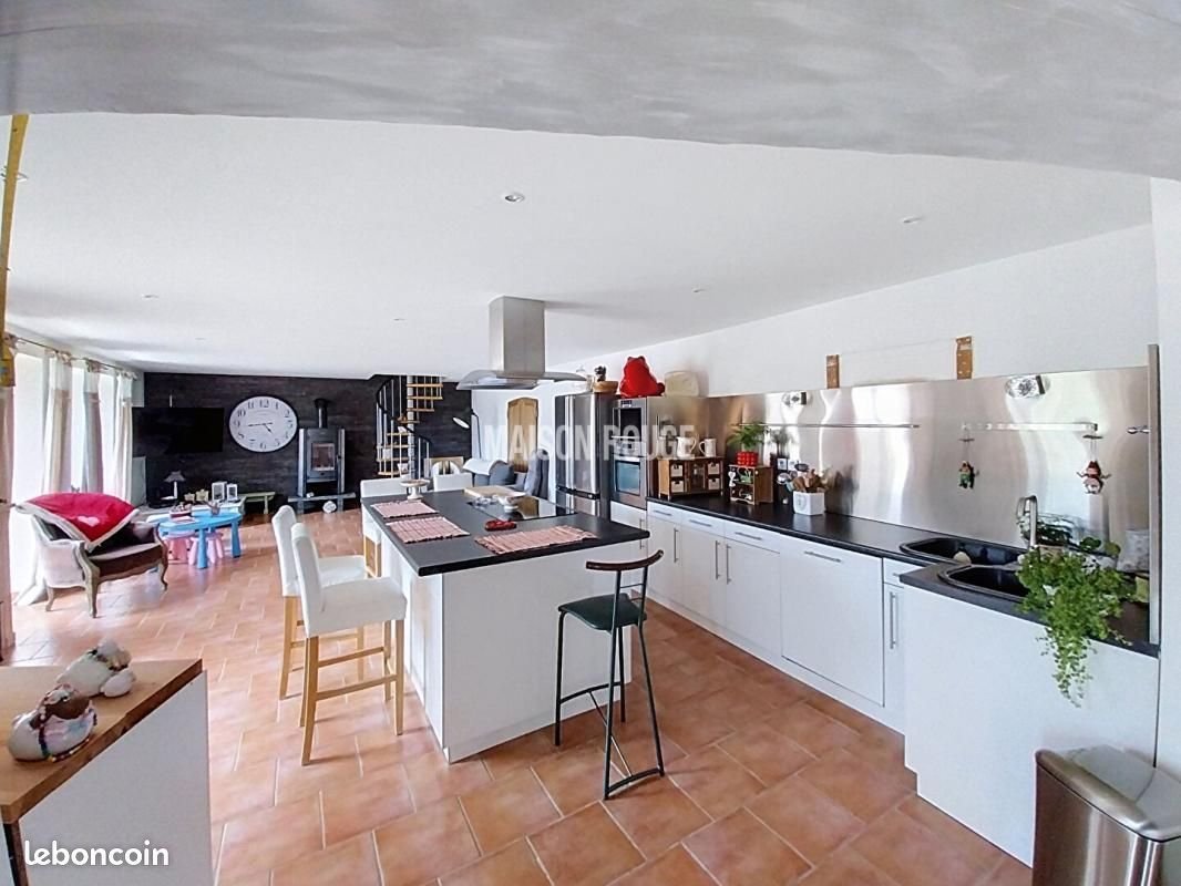 Maison à vendre, 180m², Lanvollon