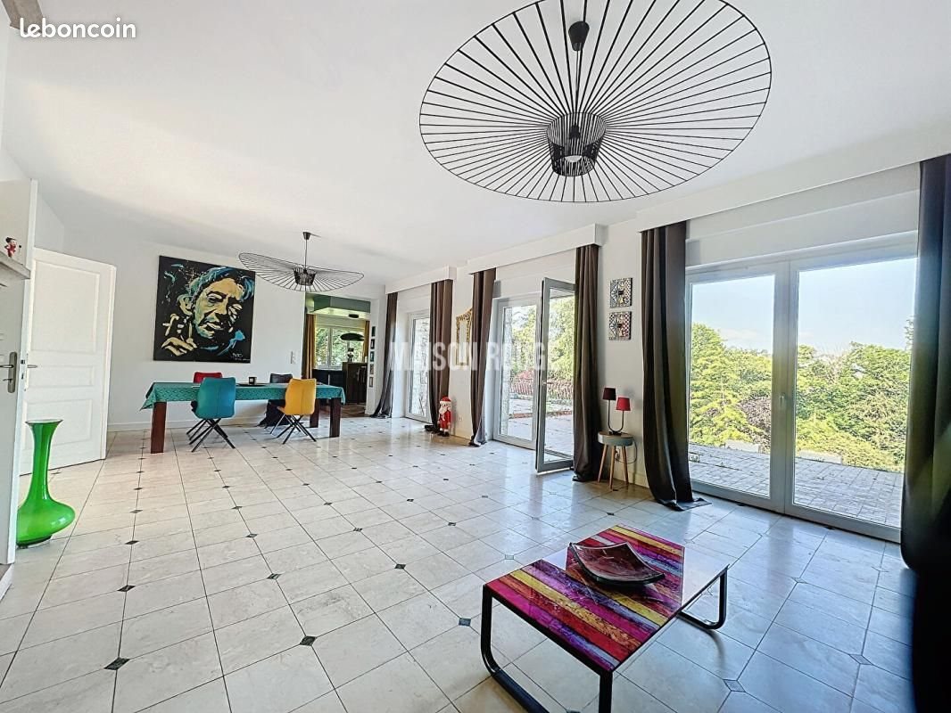 Maison à vendre, 200m², Lanvallay