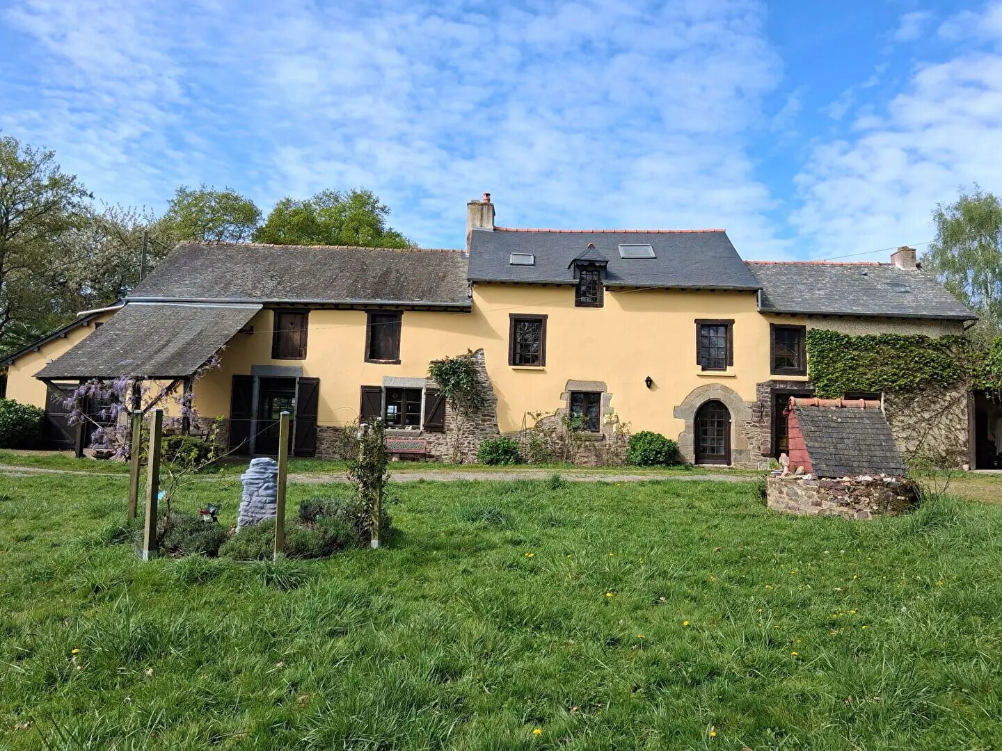 Maison à vendre, 252m², Romillé