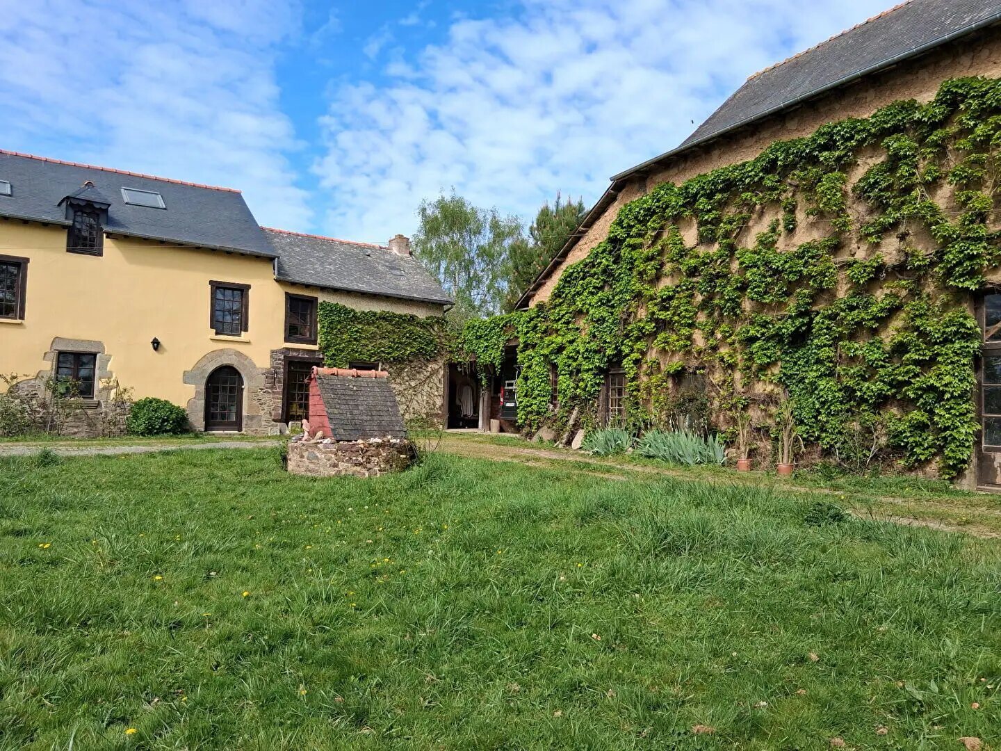 Maison à vendre, 252m², Romillé