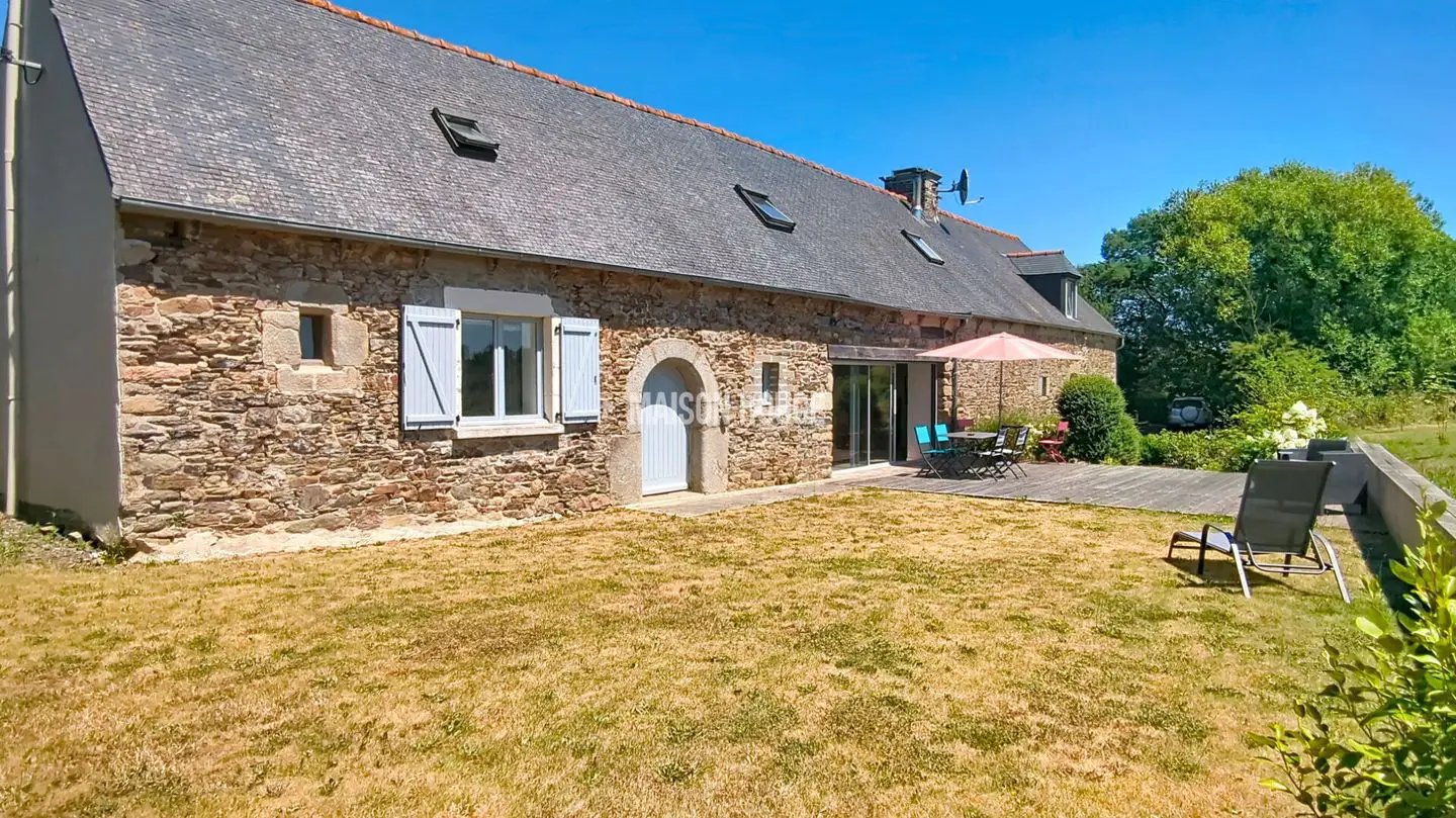 Maison à vendre, 160m², Ploëzal