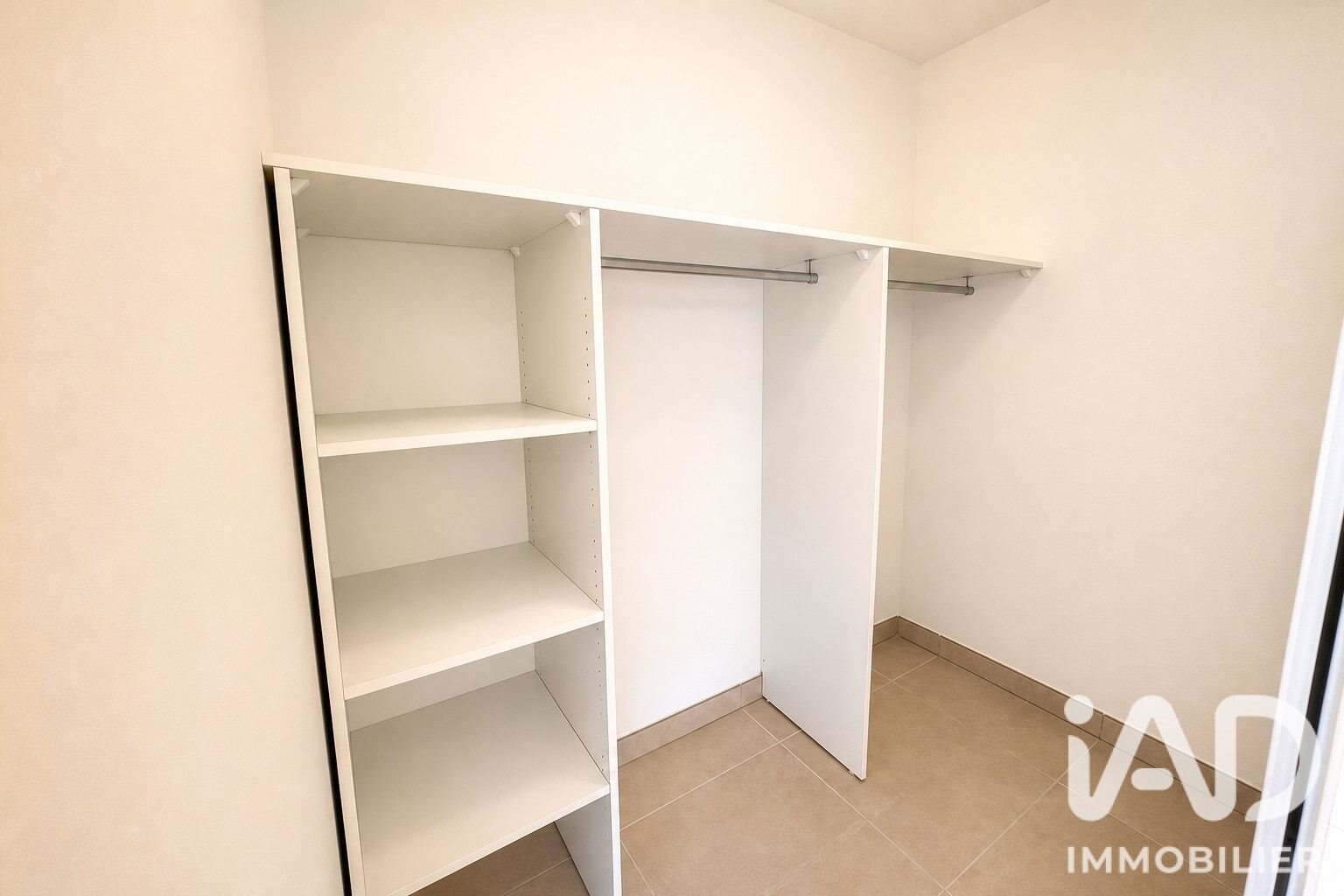 Appartement à vendre, 67m², Uzès
