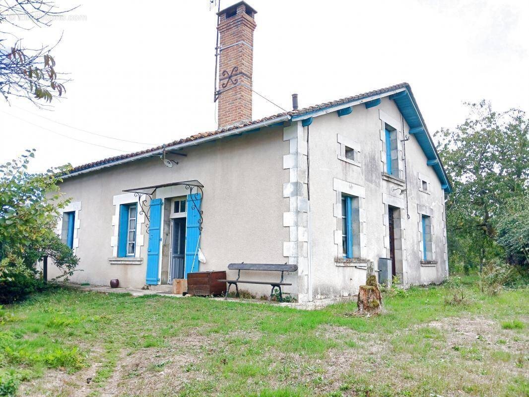 Maison à vendre, 130m², Busserolles