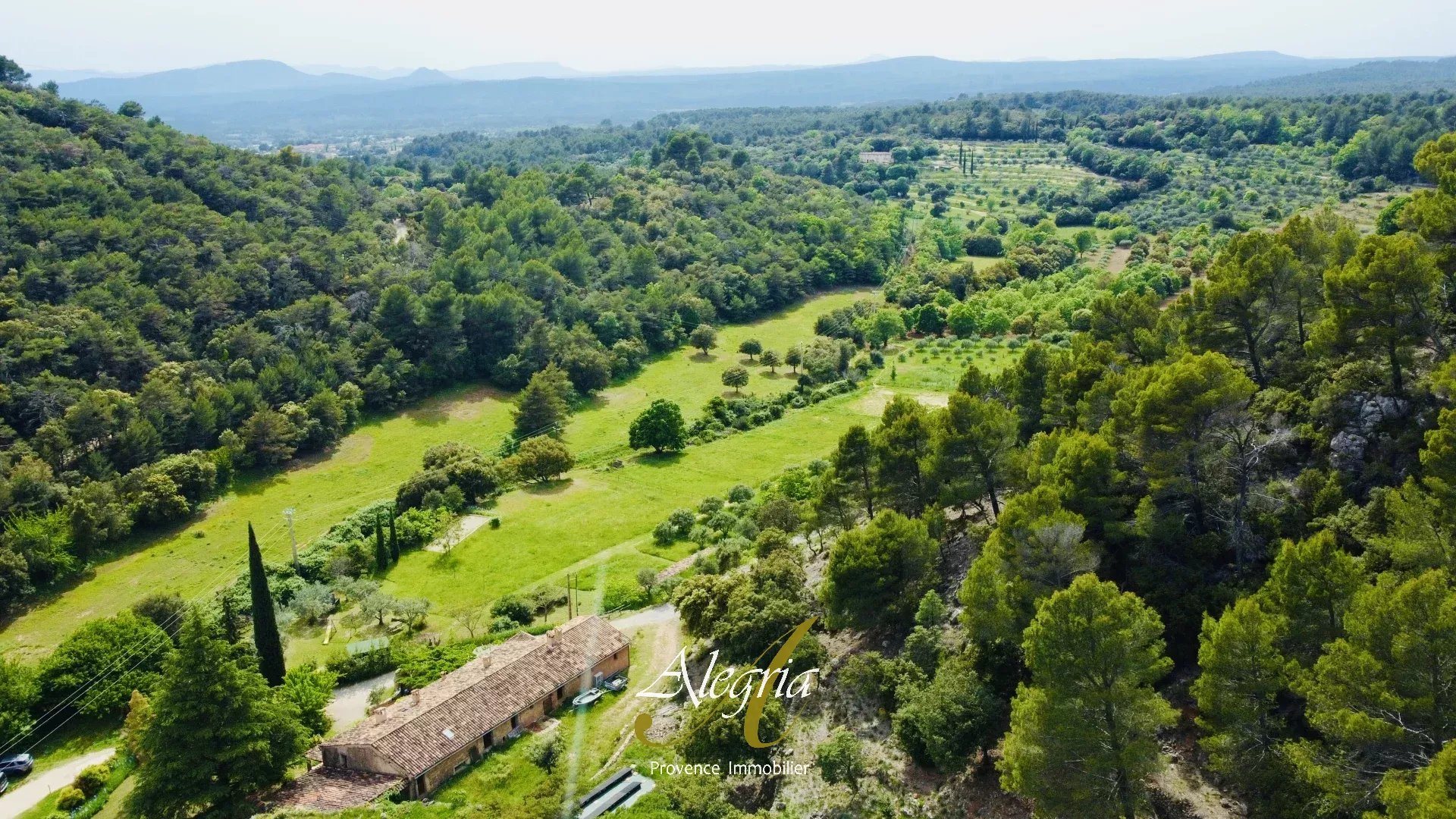 Maison à vendre, 505m², Aups