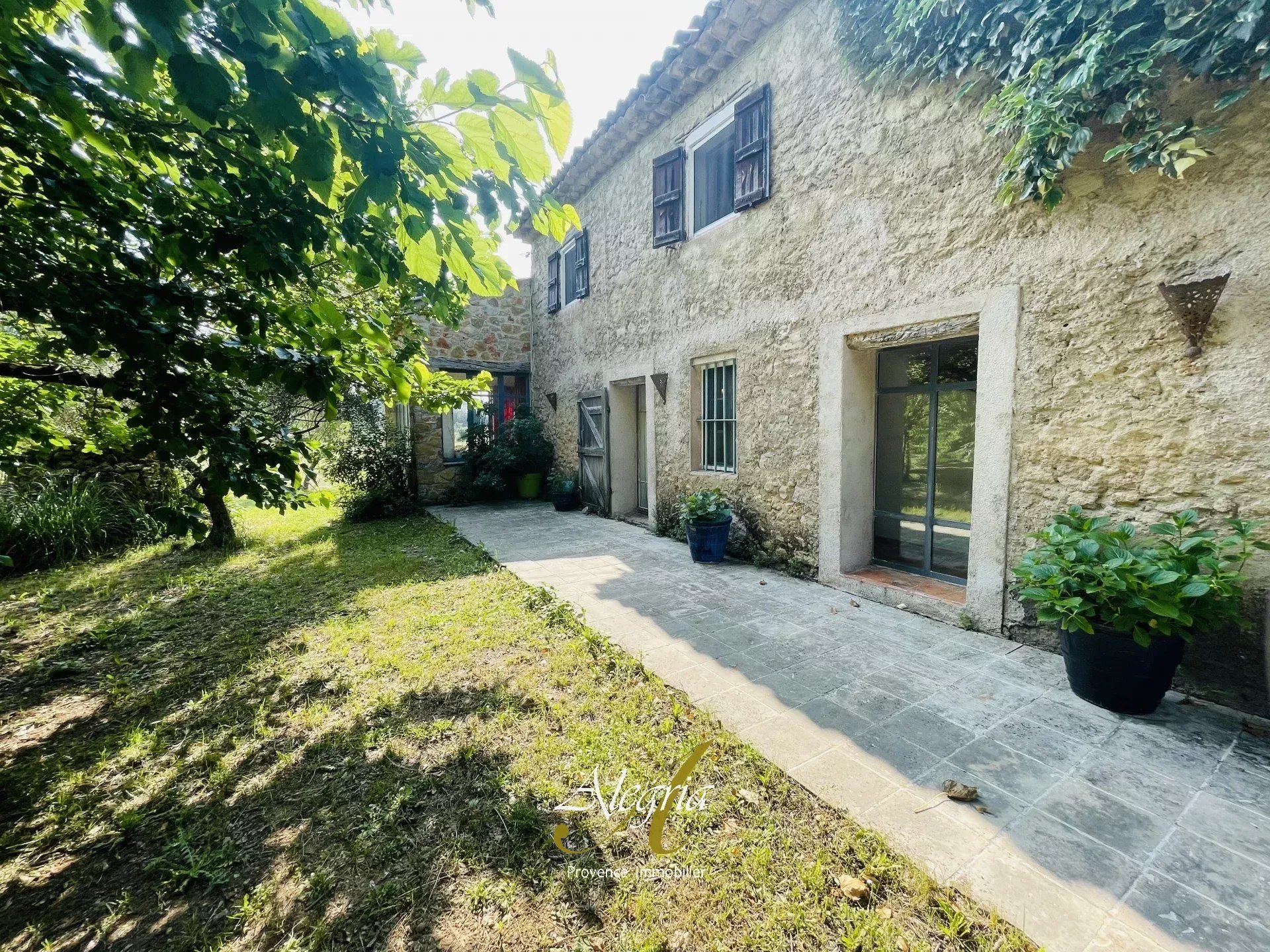 Maison à vendre, 230m², Cotignac