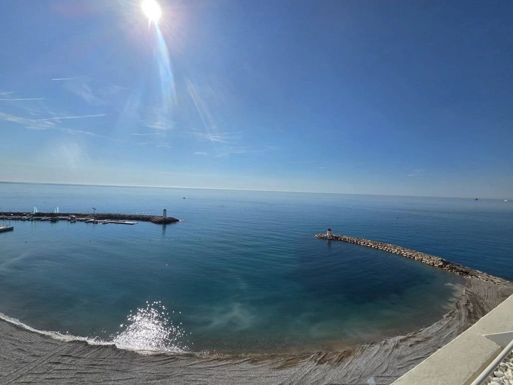 Appartement à vendre, 90m², Villeneuve-Loubet