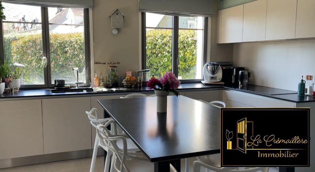Maison à vendre, 268m², Roinville