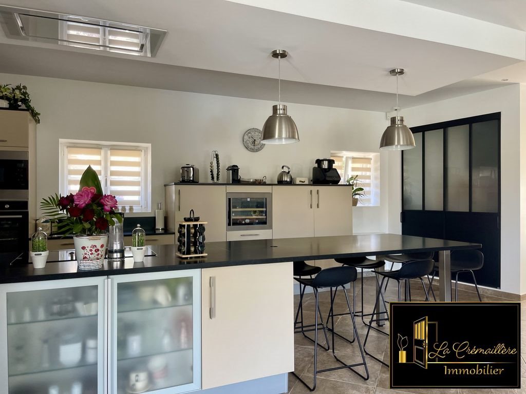 Maison à vendre, 164m², Sermaise