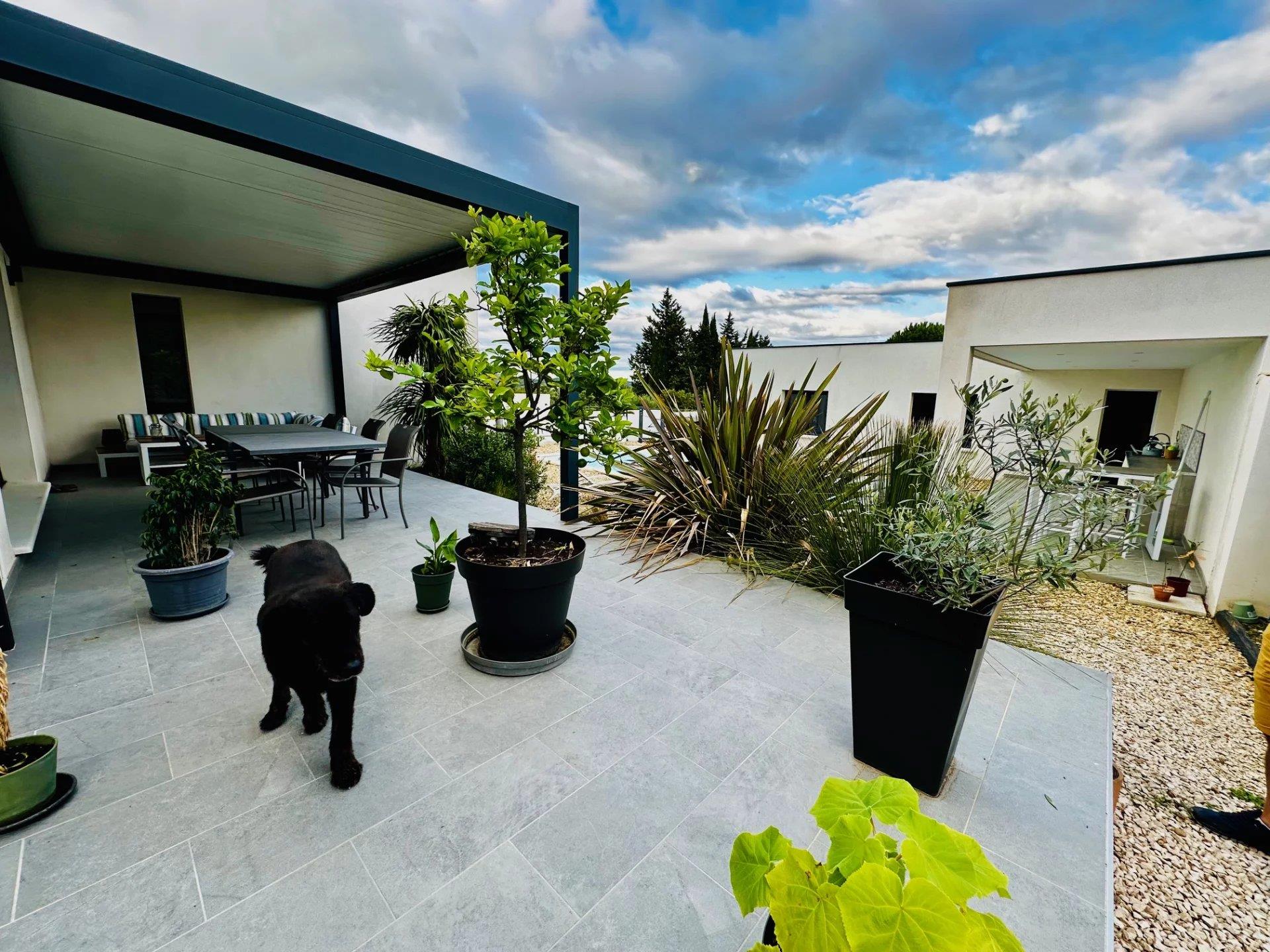 Maison à vendre, 115m², Nîmes