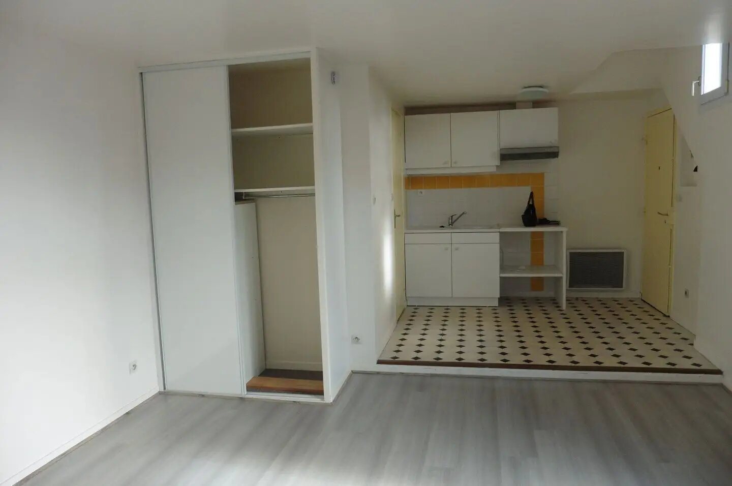 Appartement à louer, 25m², Montfort-l'Amaury