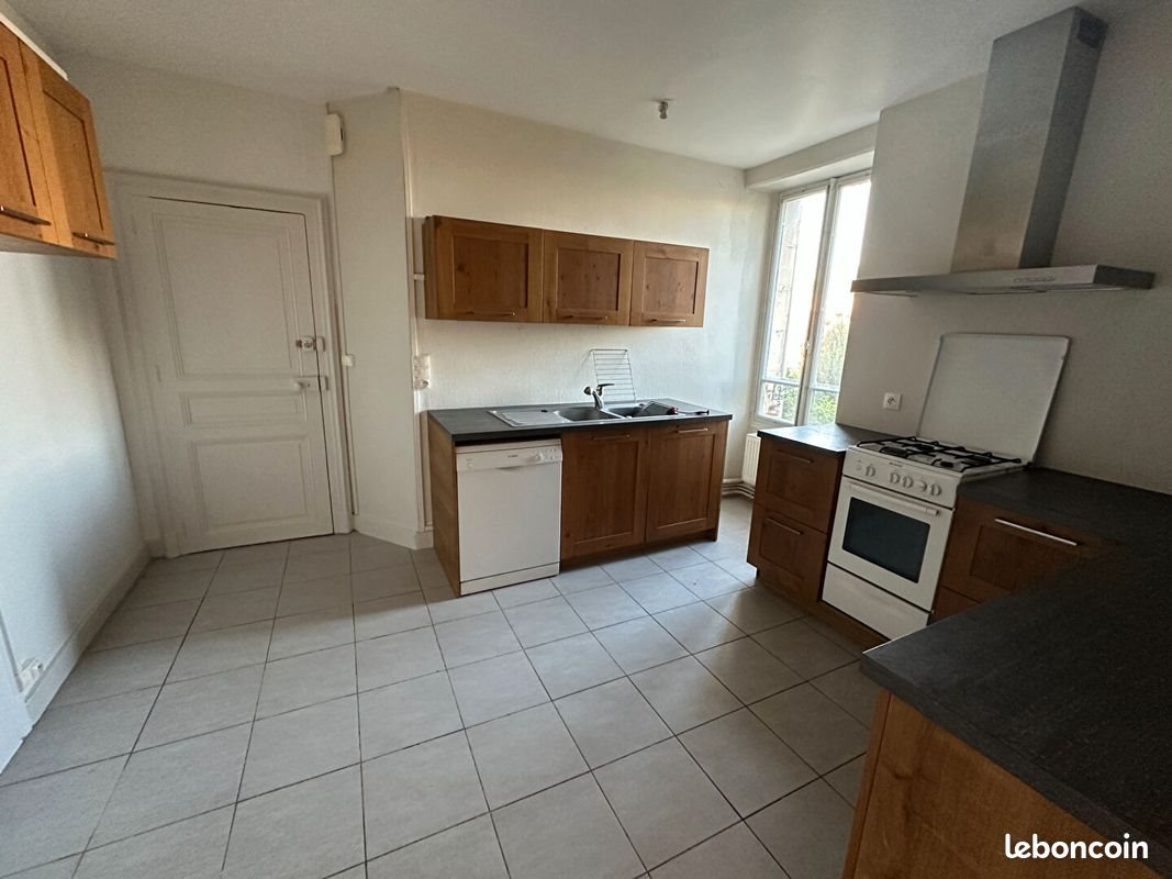 Appartement à louer, 41m², Auxerre