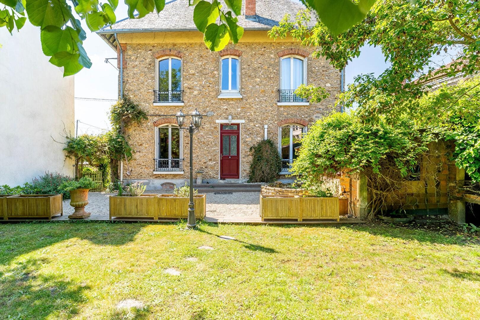 Maison à vendre, 182m², Forges-les-Bains