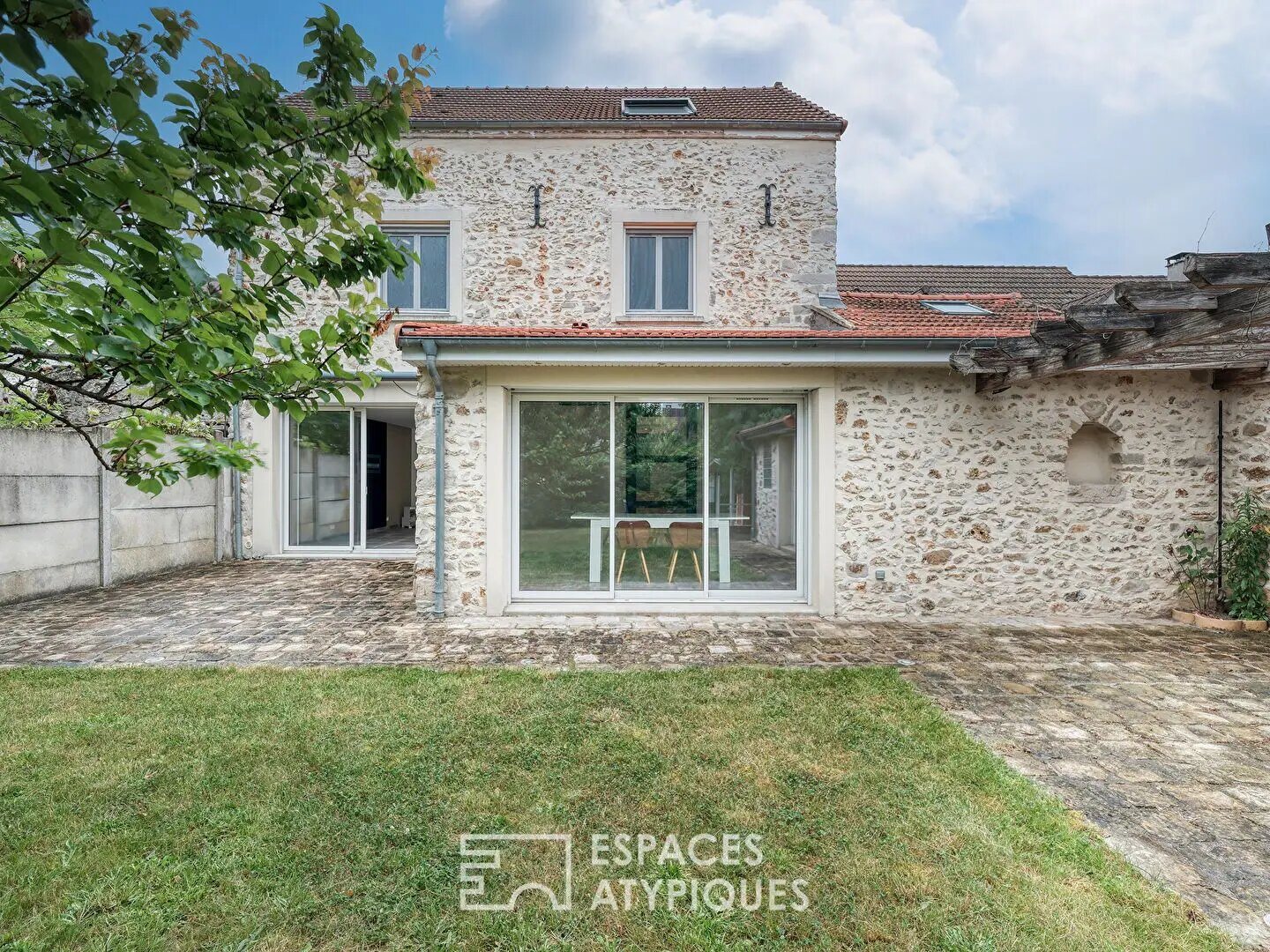 Maison à vendre, 284m², La Ville-du-Bois
