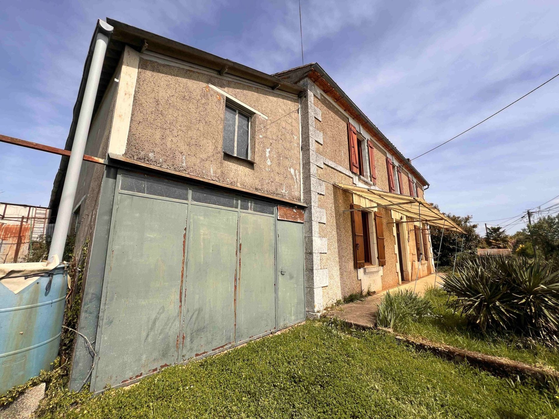 Maison à vendre, 120m², Chasseneuil-sur-Bonnieure