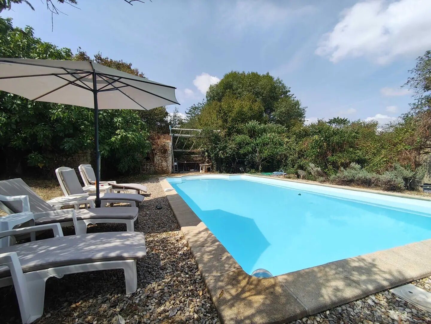Maison à vendre, 99m², Chasseneuil-sur-Bonnieure