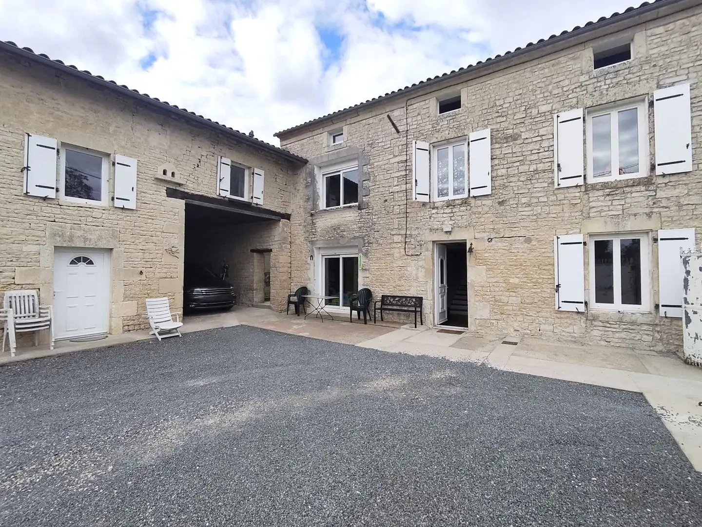 Maison à vendre, 169m², Aigre