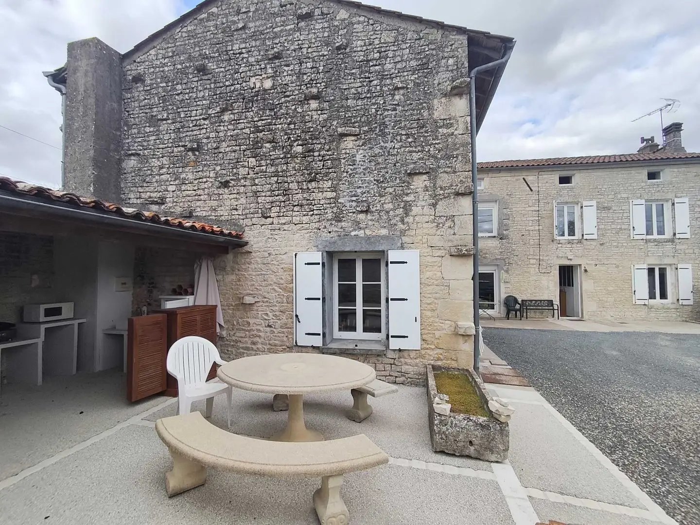 Maison à vendre, 169m², Aigre