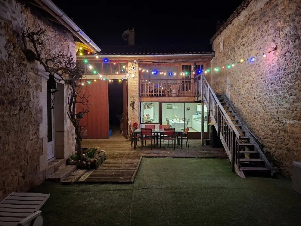 Maison à vendre, 219m², Chasseneuil-sur-Bonnieure