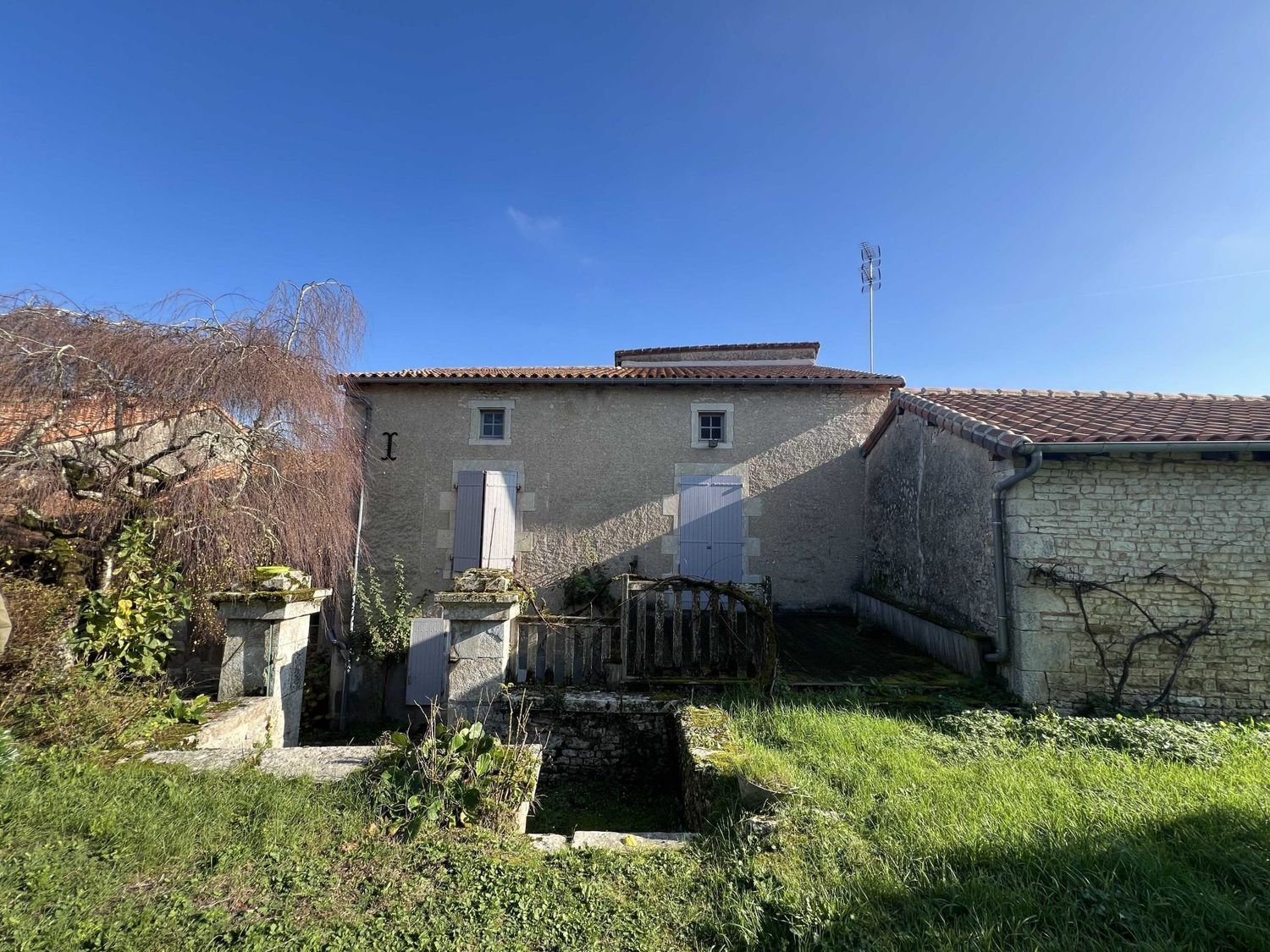 Maison à vendre, 270m², Champagne-Mouton