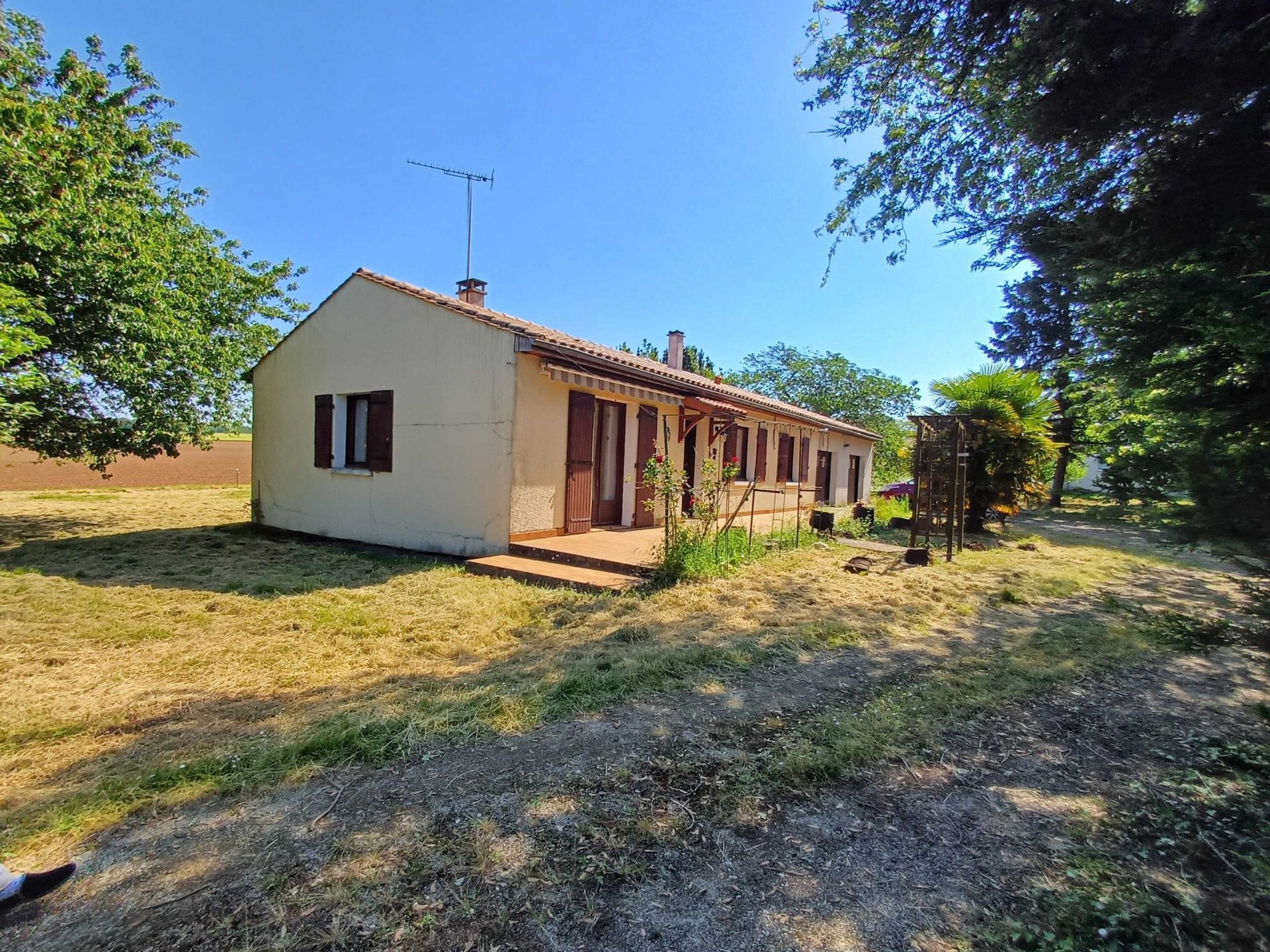 Maison à vendre, 96m², Chasseneuil-sur-Bonnieure