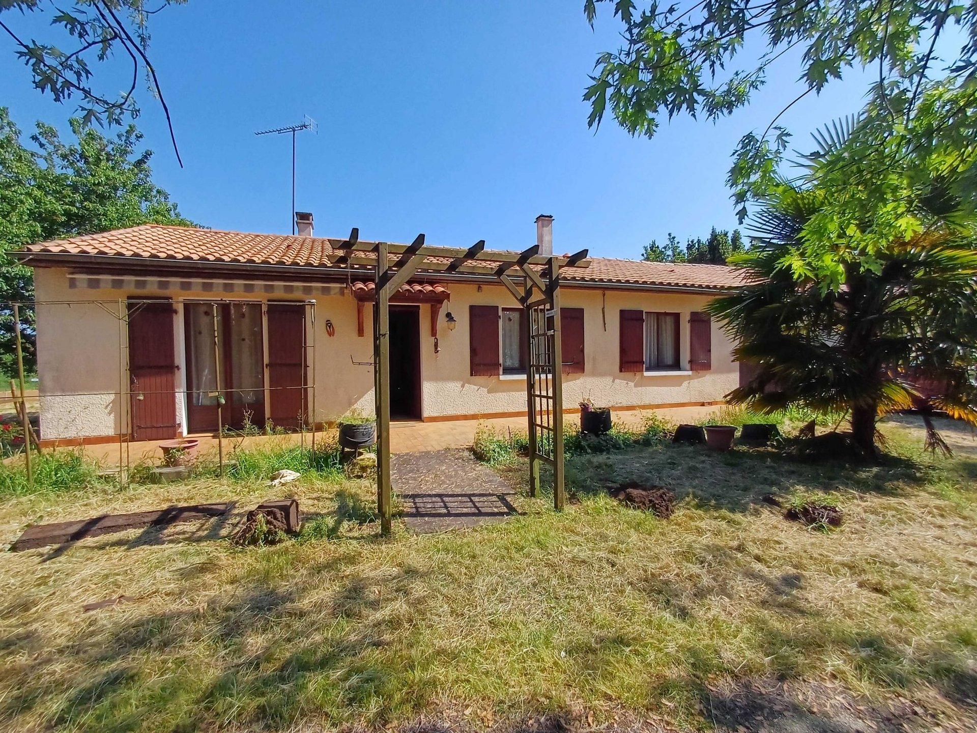 Maison à vendre, 96m², Chasseneuil-sur-Bonnieure