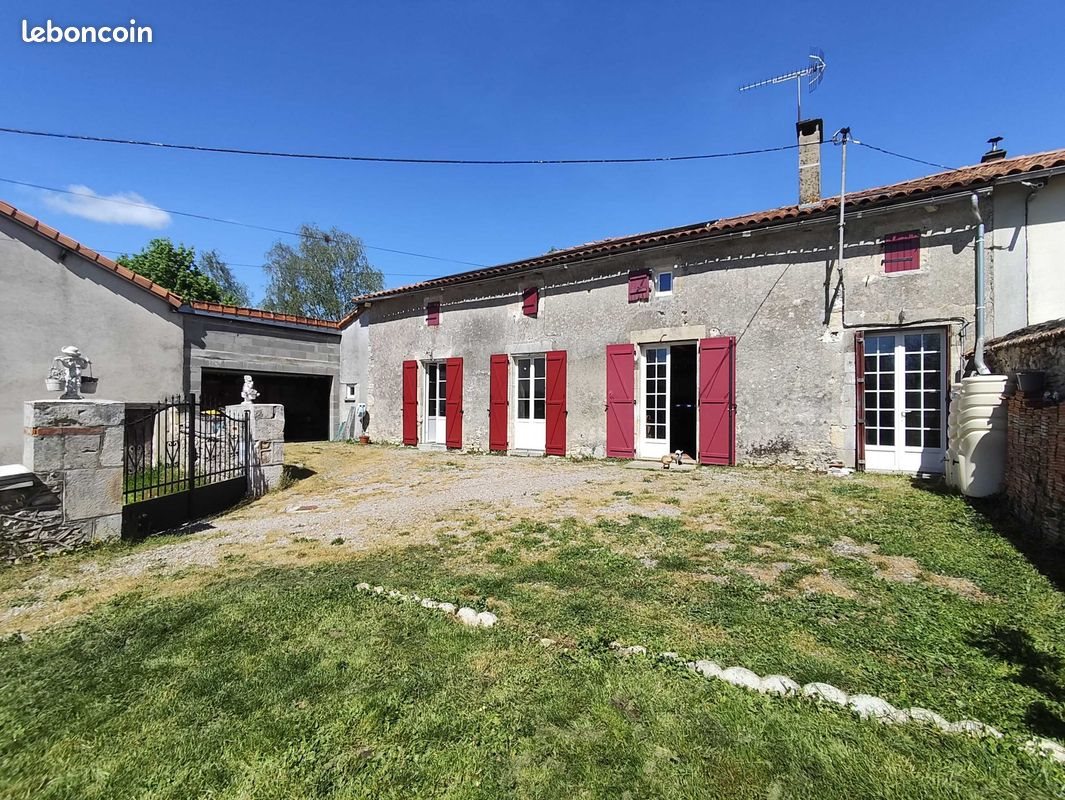 Maison à vendre, 200m², Saint-Laurent-de-Céris