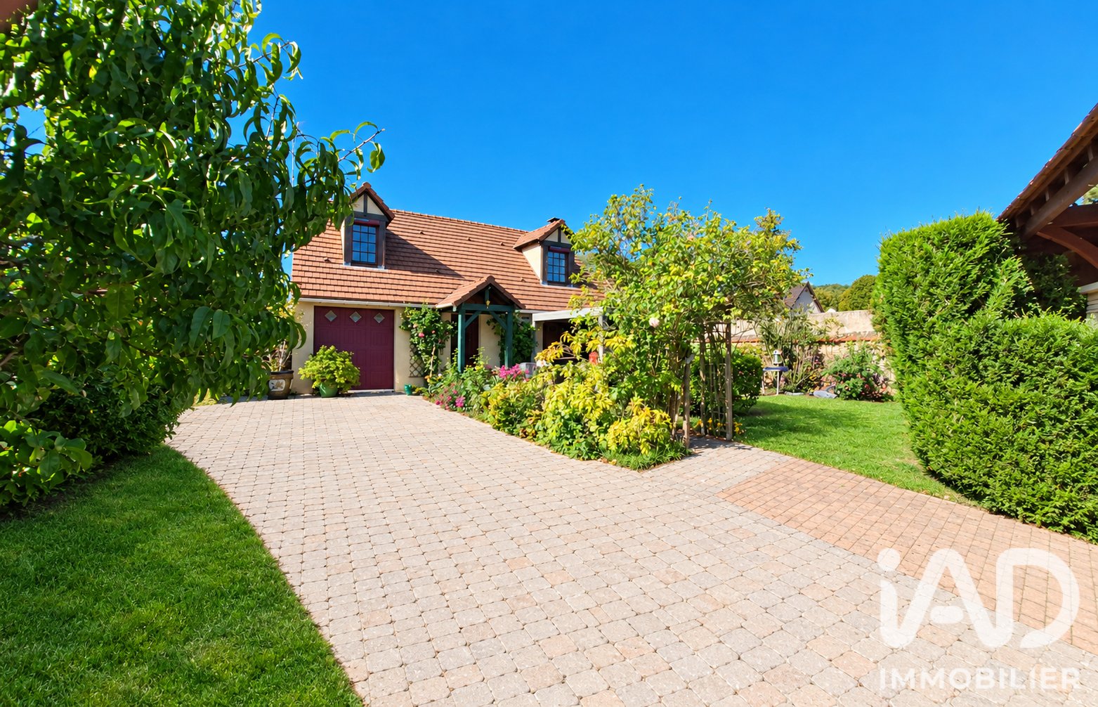 Maison à vendre, 96m², Ménilles