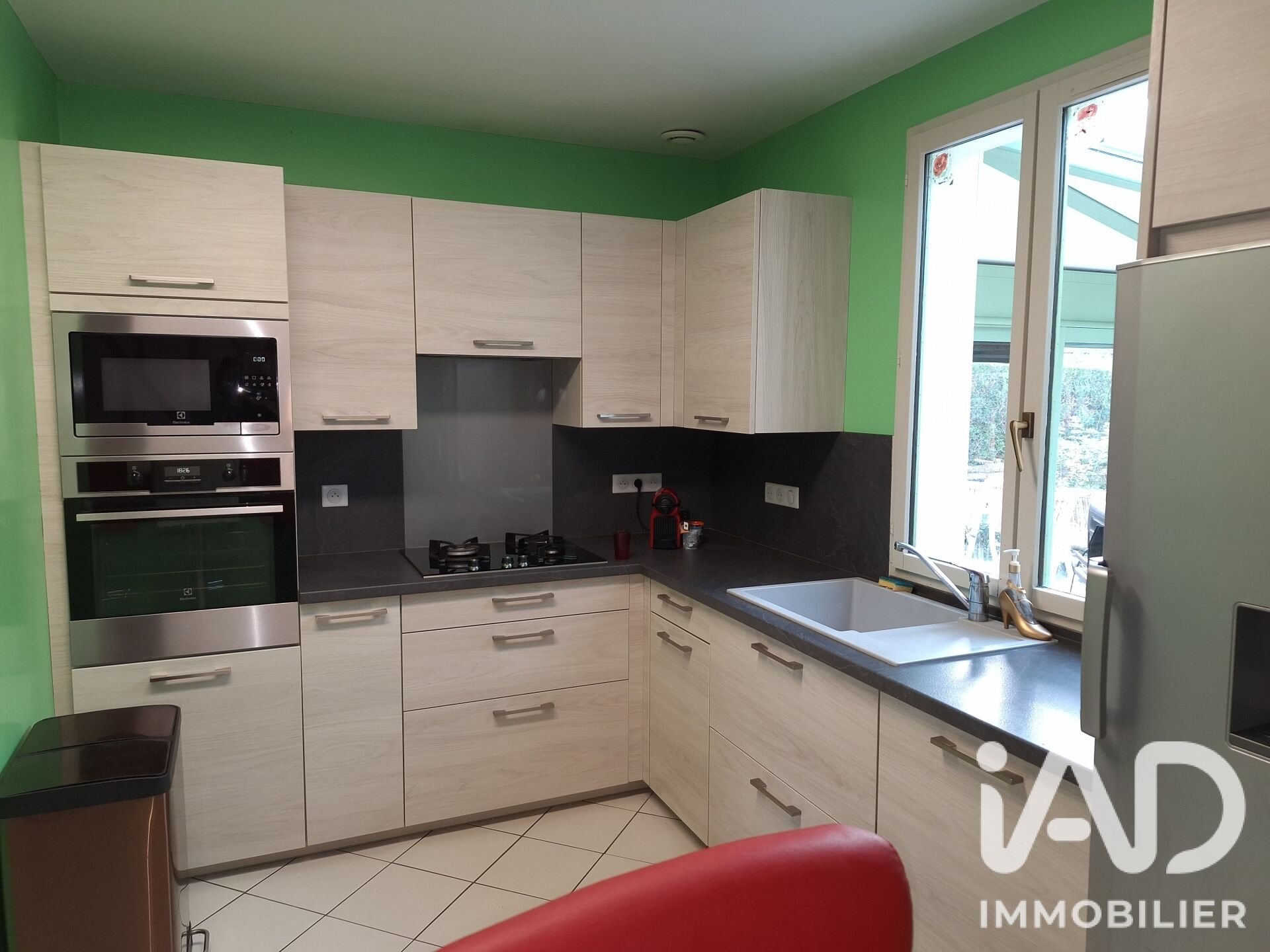 Maison à vendre, 96m², Ménilles