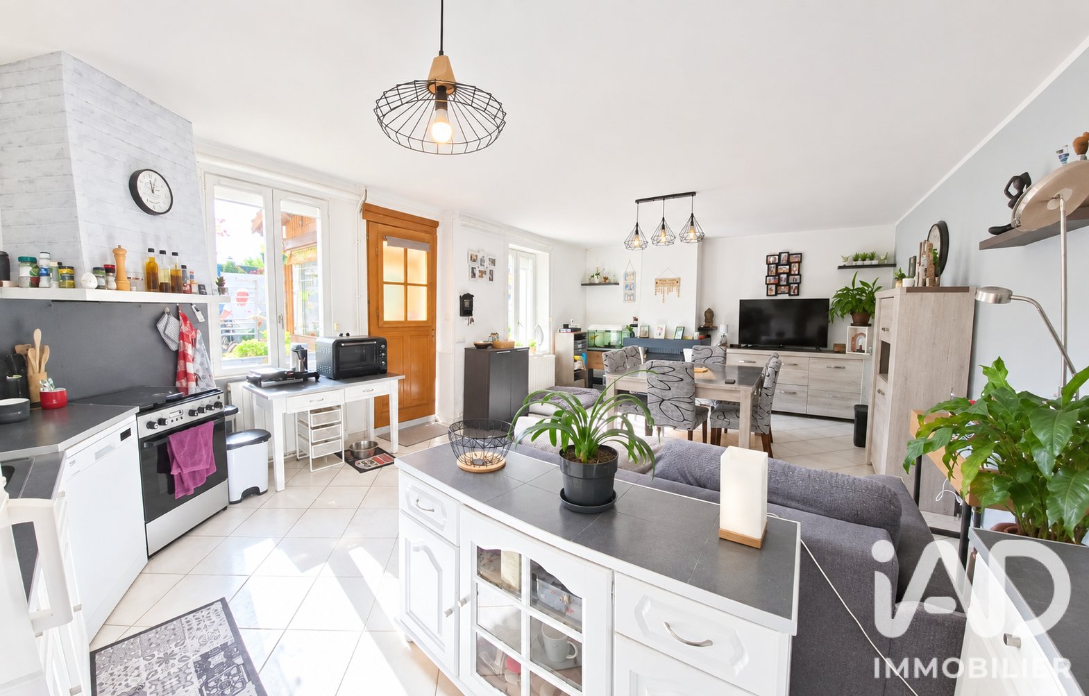 Maison à vendre, 78m², Ménilles