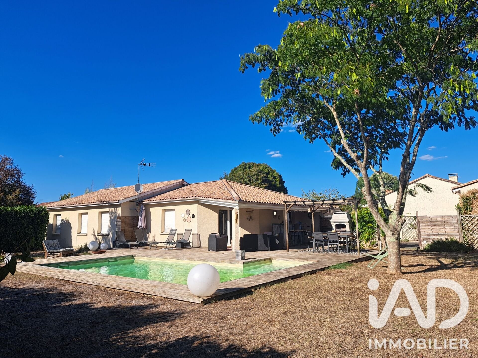 Maison à vendre, 136m², Bergerac