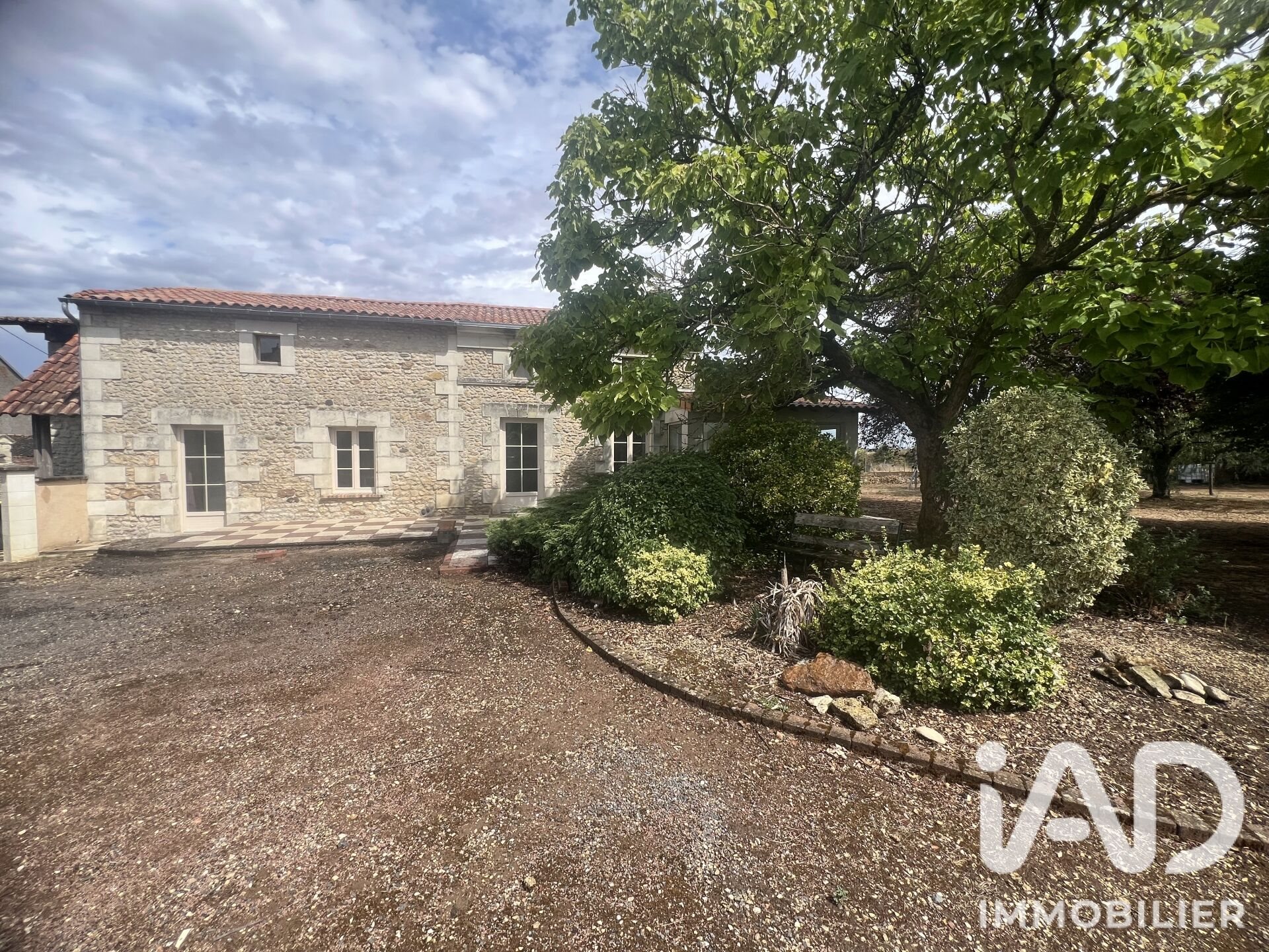 Maison à vendre, 170m², Saint-Léger-de-Montbrun