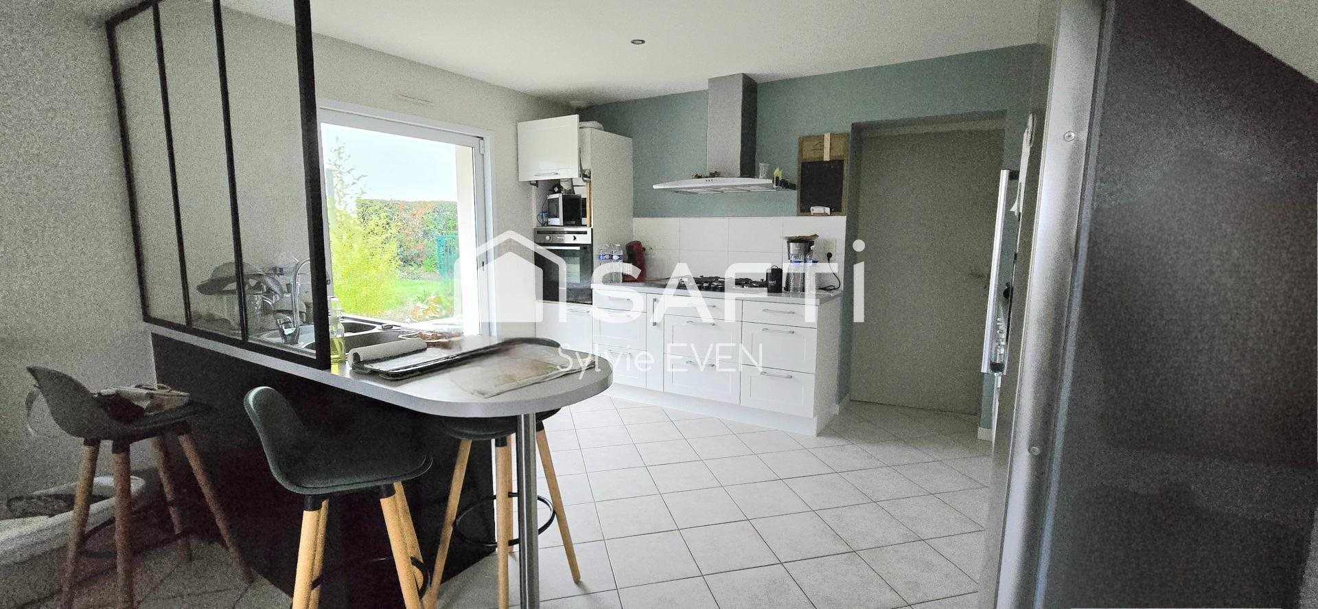 Maison à vendre, 148m², Ploemel