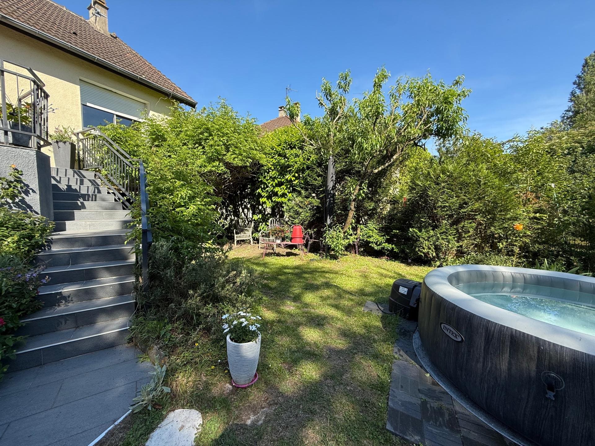 Maison à vendre, 136m², Andrésy