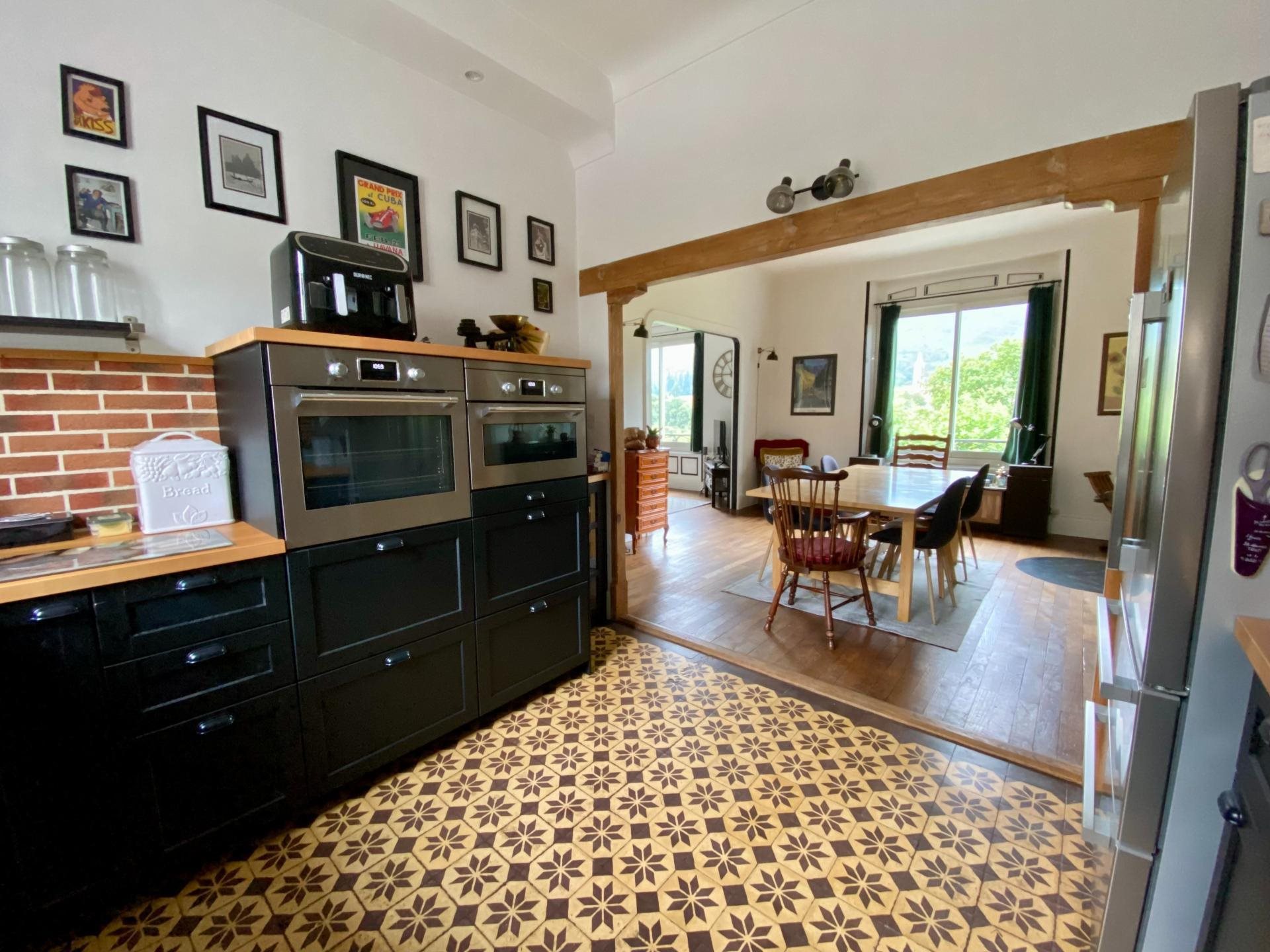 Maison à vendre, 184m², Saint-Amans-Valtoret