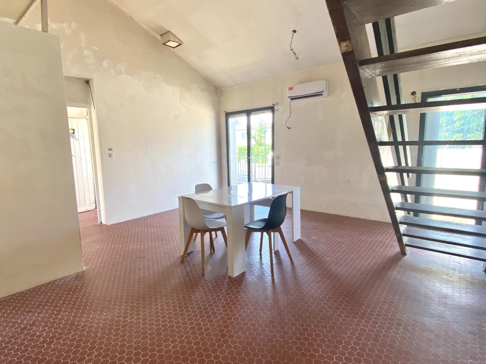 Maison à vendre, 89m², Aussillon
