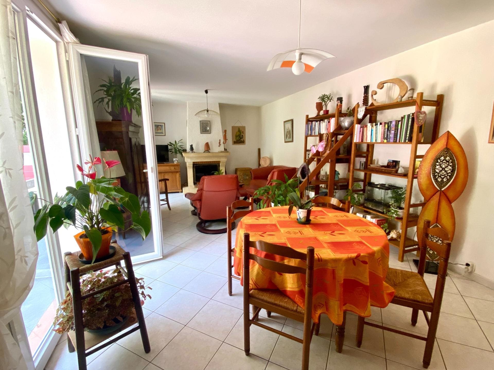 Maison à vendre, 93m², Pont-de-Larn
