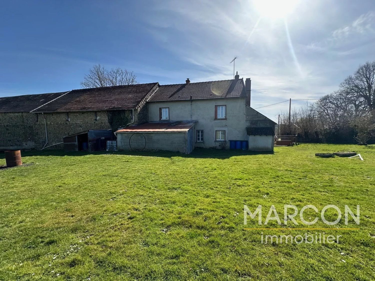 Maison à vendre, 117m², Lafat
